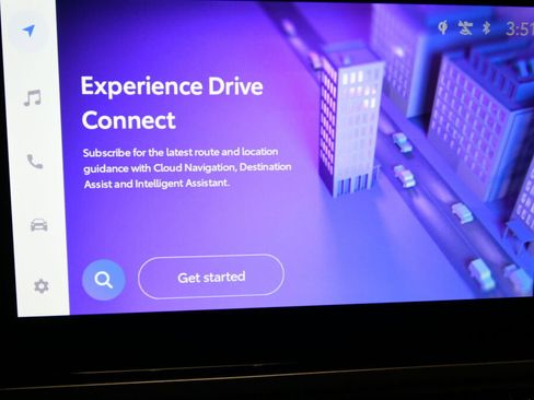 Certified 2025 Toyota Camry LE image 14