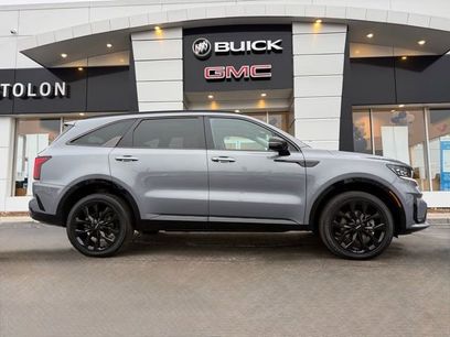 Used 2023 Kia Sorento SX