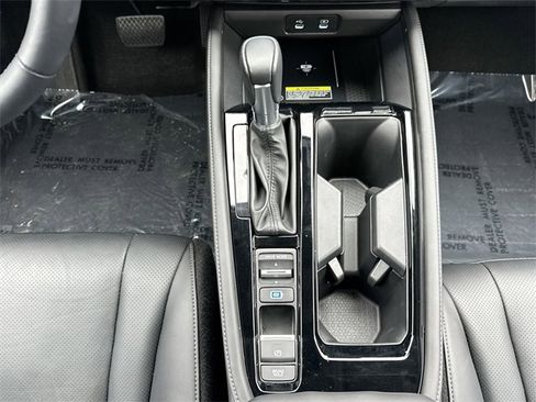 Certified 2025 Honda Accord Touring image 32