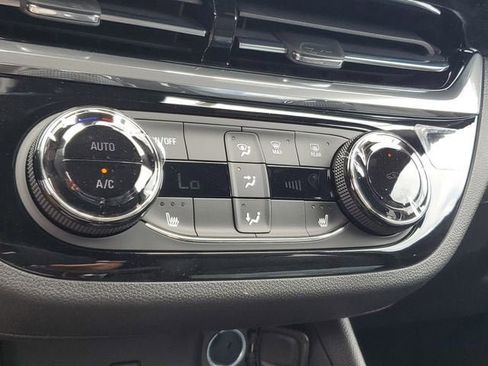 New 2026 Buick Envista Sport Touring w/ Convenience I Package FWD image 22