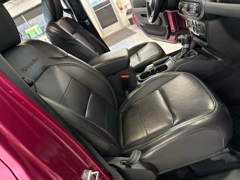 Used 2021 Jeep Wrangler Unlimited Sahara w/ Cold Weather Group image 50