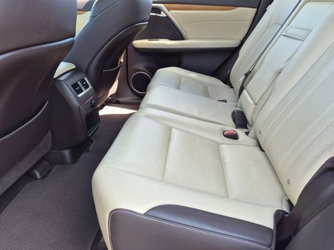 Used 2019 Lexus RX 350 FWD w/ Navigation Package image 18