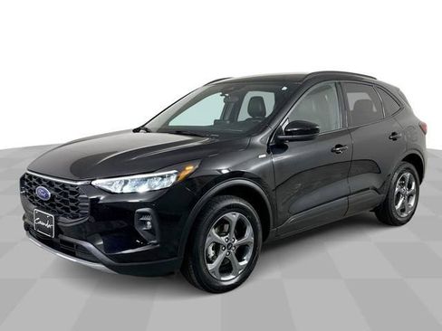 Used 2025 Ford Escape ST-Line Select AWD/4WD image 1