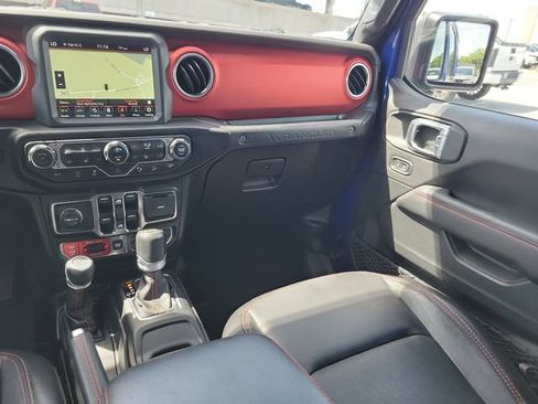 Used 2020 Jeep Wrangler Unlimited Rubicon AWD/4WD image 30