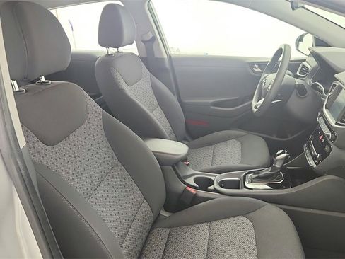 Used 2018 Hyundai Ioniq Blue image 29