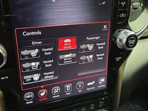 Used 2019 RAM 1500 Laramie image 19