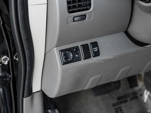Used 2018 Nissan Frontier SV RWD image 25
