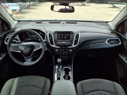 Used 2020 Chevrolet Equinox LT w/ LPO, Floor Liner Package FWD image 14