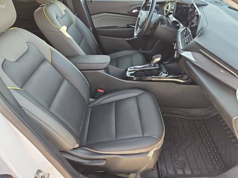 Certified 2025 Chevrolet Trax ACTIV w/ Driver Confidence Package FWD image 24