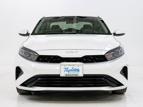 Used 2022 Kia Forte LXS image 4