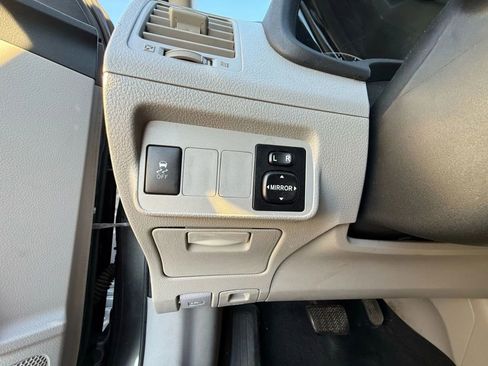 Used 2012 Toyota Corolla LE image 20