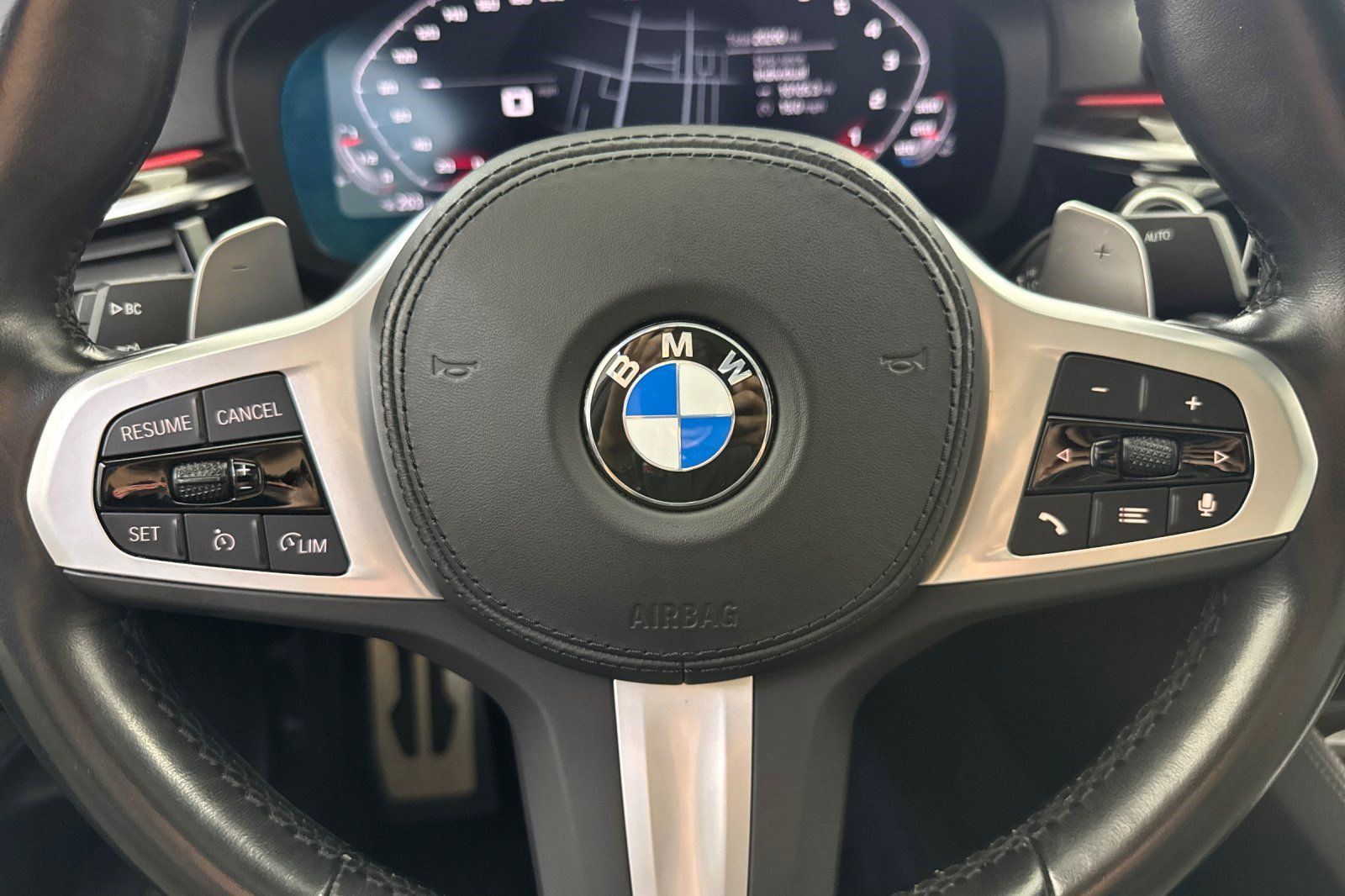 Used 2023 BMW 540i w/ M Sport Package RWD image 11