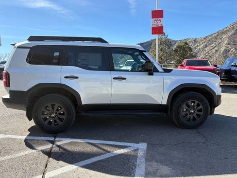 Used 2026 Toyota Land Cruiser image 9