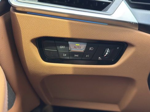 Used 2023 BMW i4 eDrive35 w/ Parking Assistance Package RWD image 27