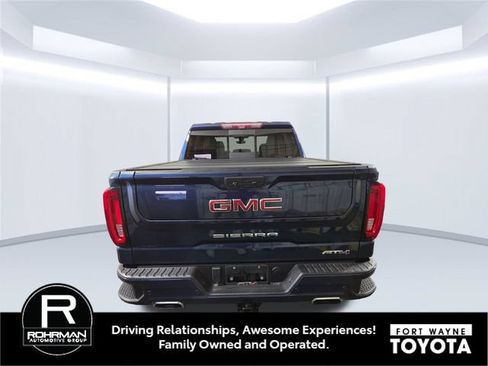 Used 2020 GMC Sierra 1500 AT4 w/ AT4 Premium Package AWD/4WD image 8