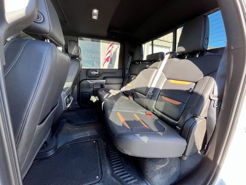 Used 2021 GMC Sierra 2500 AT4 w/ AT4 Premium Plus Package image 31