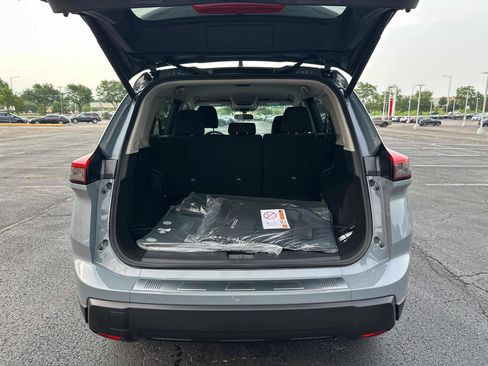New 2026 Nissan Rogue SV AWD/4WD image 14