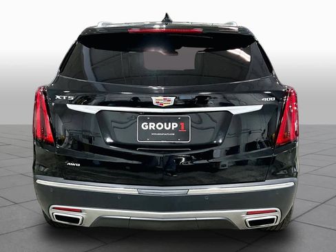 Used 2025 Cadillac XT5 Premium Luxury AWD/4WD image 5