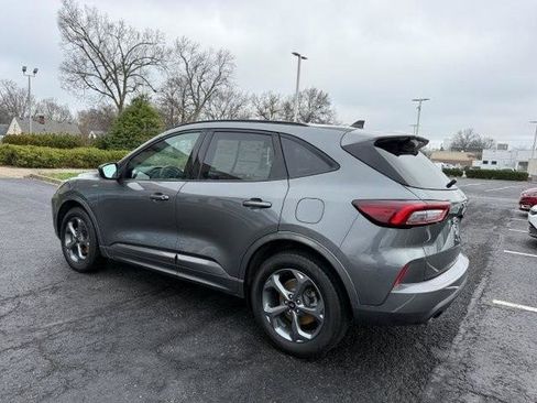 Certified 2023 Ford Escape ST-Line image 5