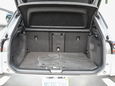 Used 2022 Volkswagen ID.4 Pro S image 22