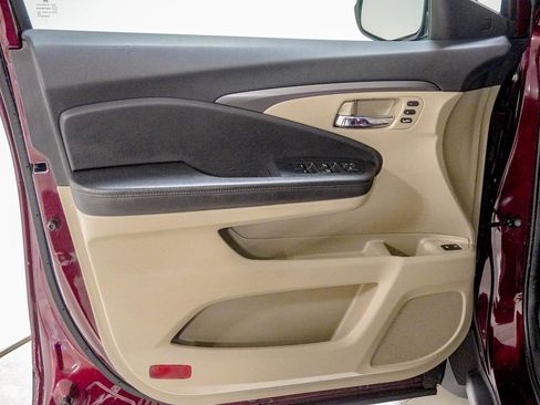 Used 2022 Honda Pilot Special Edition image 18