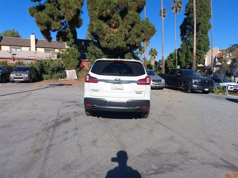 Used 2022 Subaru Ascent Touring image 6