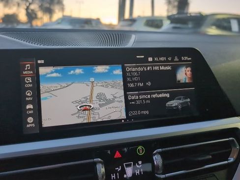 Used 2019 BMW 330i Sedan w/ M Sport Package image 14