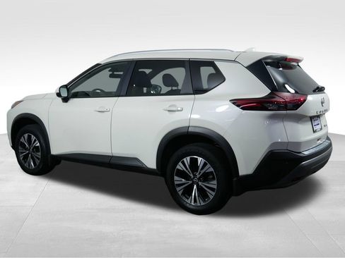 Used 2022 Nissan Rogue SV w/ SV Premium Package AWD/4WD image 8