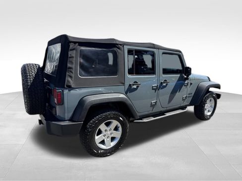 Used 2015 Jeep Wrangler Unlimited Sport w/ Quick Order Package 23S AWD/4WD image 6
