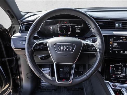 Used 2023 Audi e-tron S Prestige w/ Prestige Package image 13