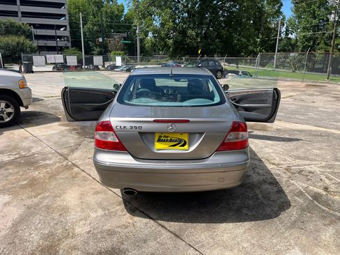 Used 2006 Mercedes-Benz CLK 350 Coupe image 5