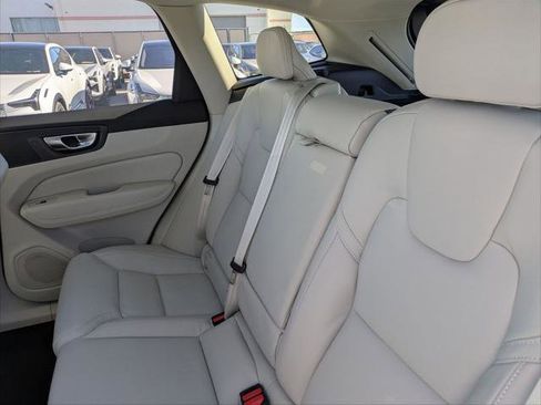 New 2026 Volvo XC60 T8 Ultra w/ Protection Package Premier image 12
