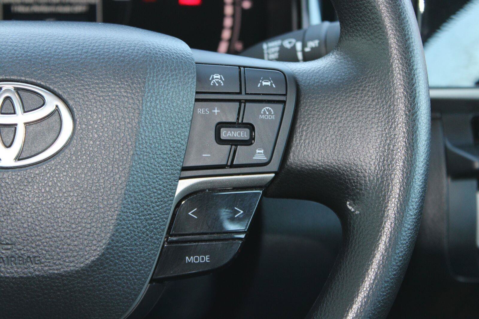 Certified 2025 Toyota Camry LE w/ Convenience Package FWD image 31