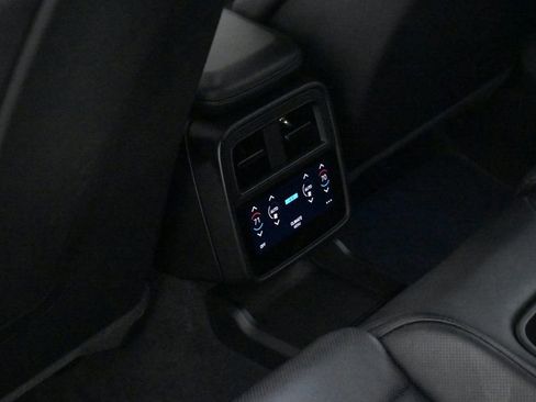 Certified 2022 Porsche Taycan 4 Cross Turismo image 20