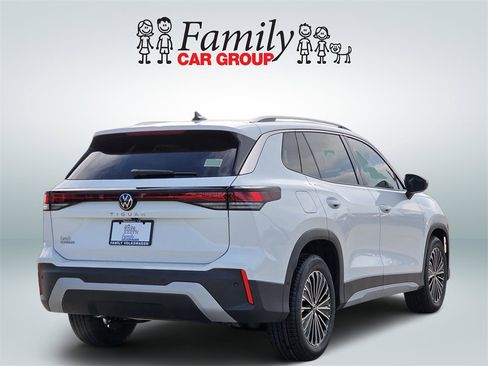 New 2026 Volkswagen Tiguan S image 4