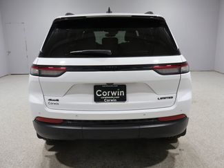 Used 2024 Jeep Grand Cherokee Limited w/ Black Appearance Package AWD/4WD video 3