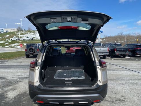 Used 2023 Nissan Rogue SL w/ SL Premium Package AWD/4WD image 15