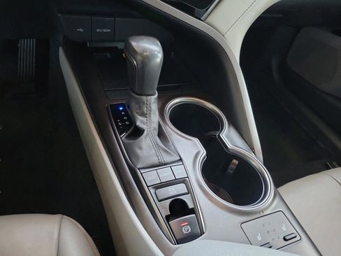 Used 2024 Toyota Camry XSE image 19