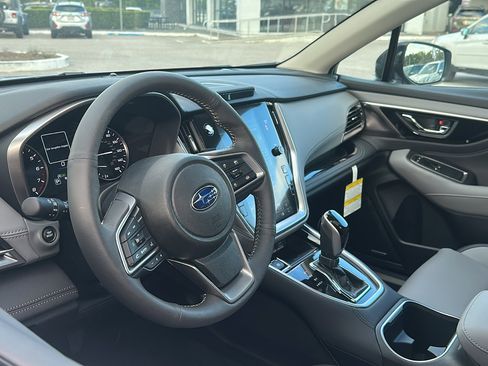 New 2025 Subaru Outback Limited image 5