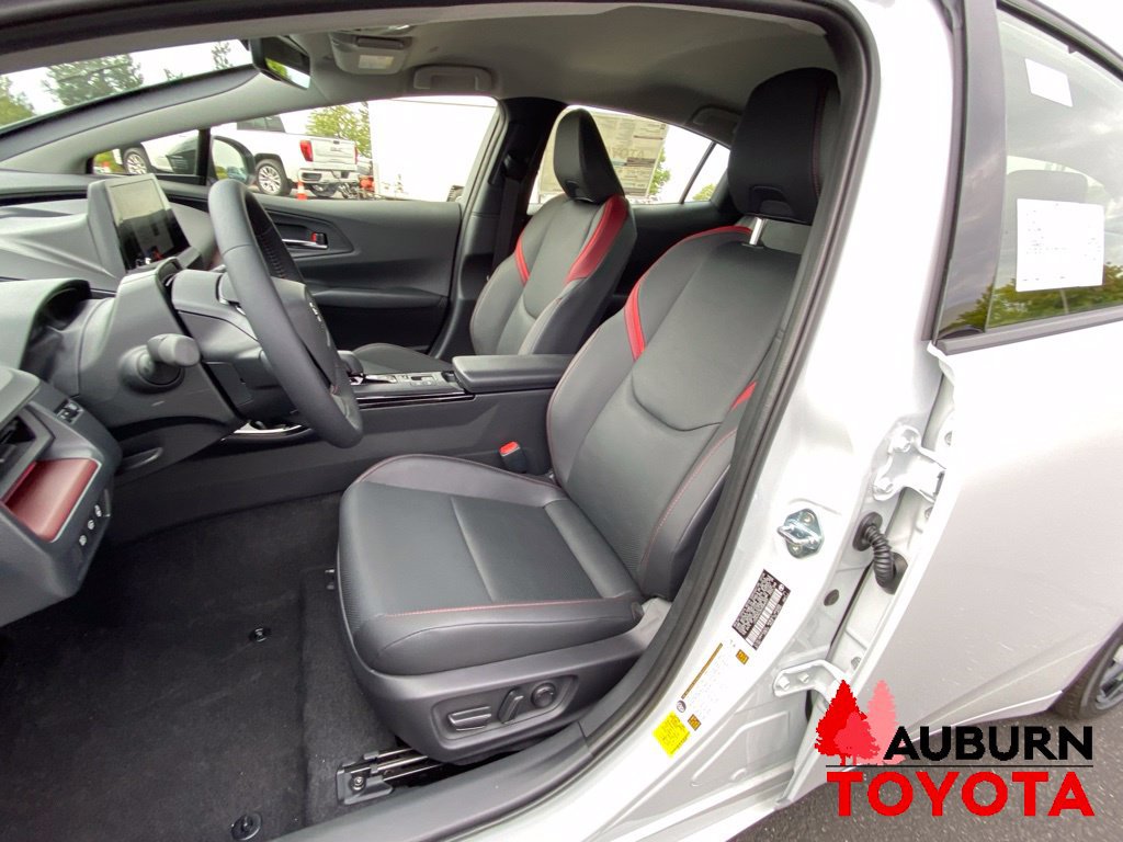 New 2027 Toyota Prius Plug-In Hybrid FWD image 26