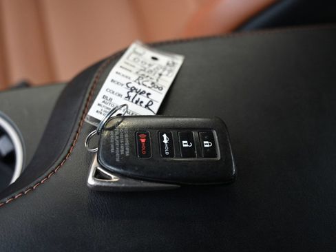 Used 2019 Lexus RC 300 AWD w/ Premium Package image 34