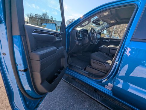 Used 2023 GMC Sierra 1500 Elevation image 8