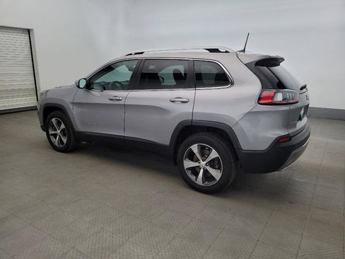 Used 2019 Jeep Cherokee Limited image 3