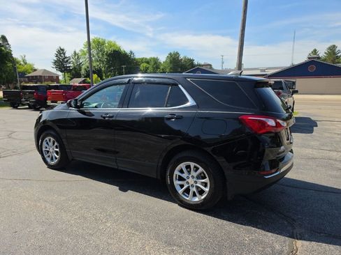 Used 2019 Chevrolet Equinox LT w/ LPO, Blackout Package AWD/4WD image 4