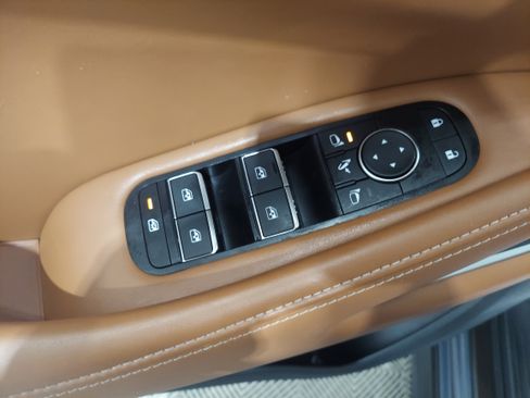 Used 2024 INFINITI QX60 Sensory AWD/4WD image 17