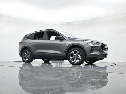 New 2026 Ford Escape ST-Line w/ Tech Pack #1 image 32