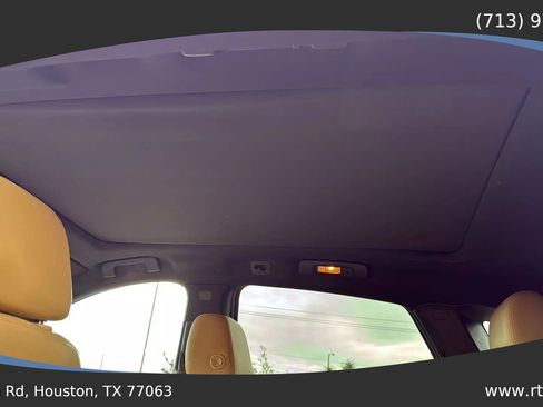 Used 2014 Cadillac SRX Luxury w/ Driver Awareness Package image 27