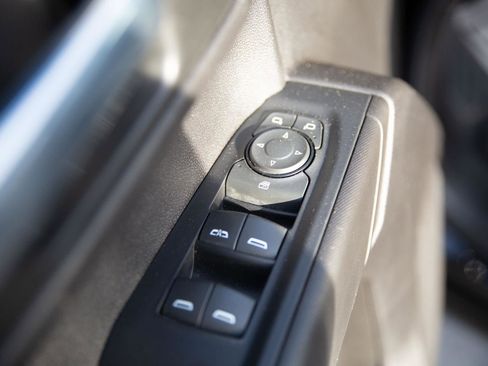 Used 2021 Chevrolet Silverado 1500 Custom Trail Boss image 18