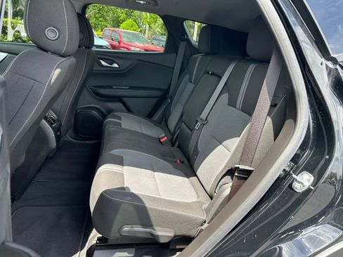 Used 2024 Chevrolet Blazer LT FWD image 15