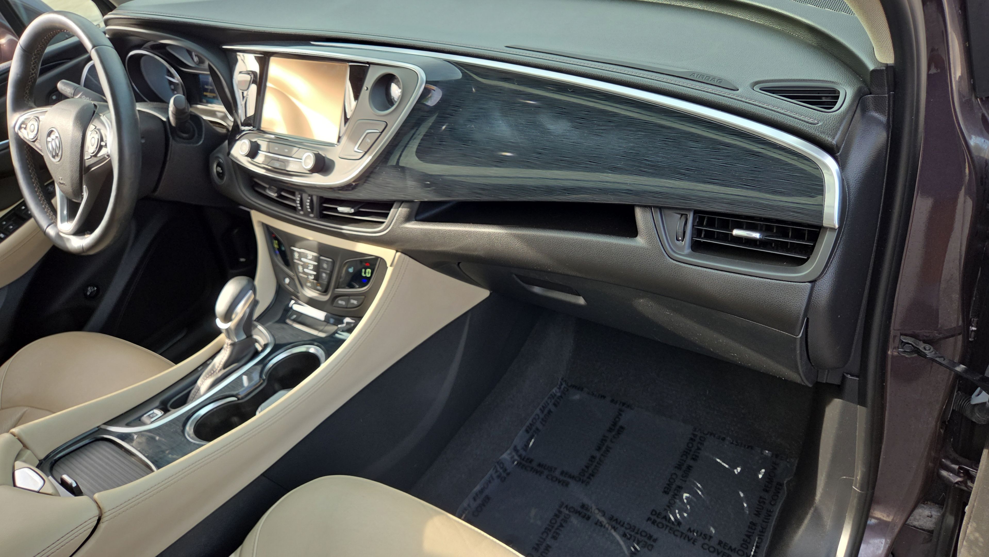 Used 2017 Buick Envision Essence FWD image 16